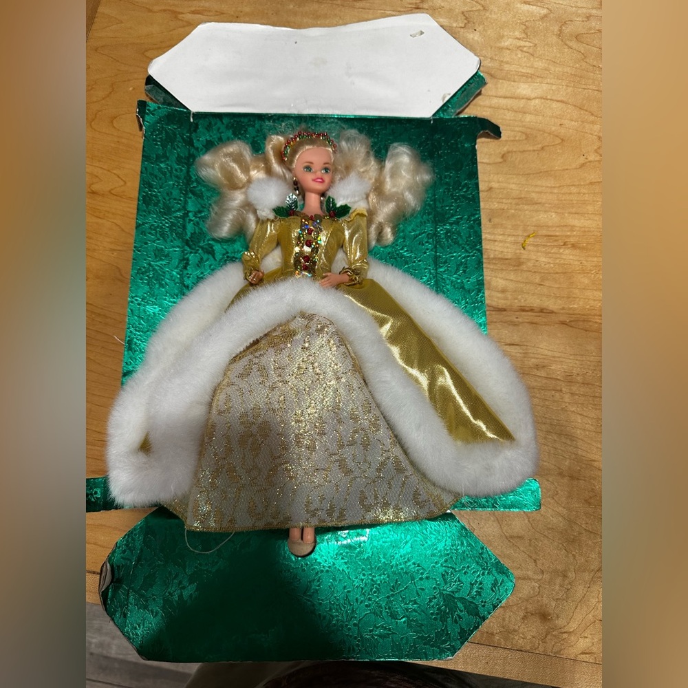 Barbie Special Edition 1994 Happy Holidays Barbie NO Box